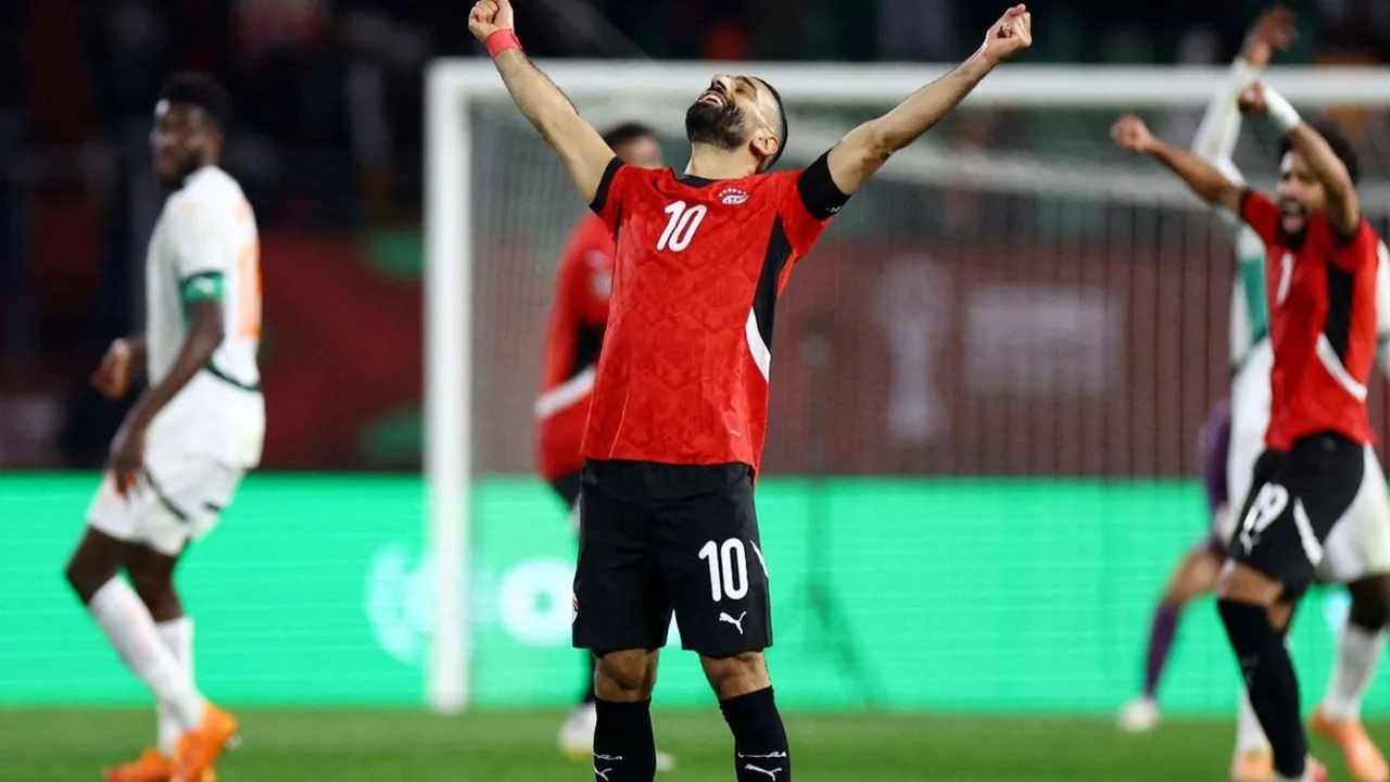 مصر تراهن على قدرة محمد صلاح في تجاوز الإصابة وكتابة تاريخ جديد